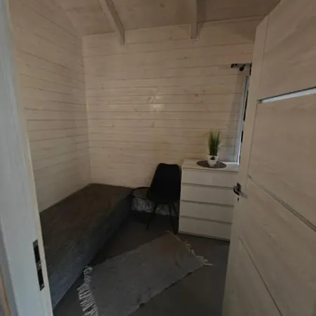 Lodge Ami 2